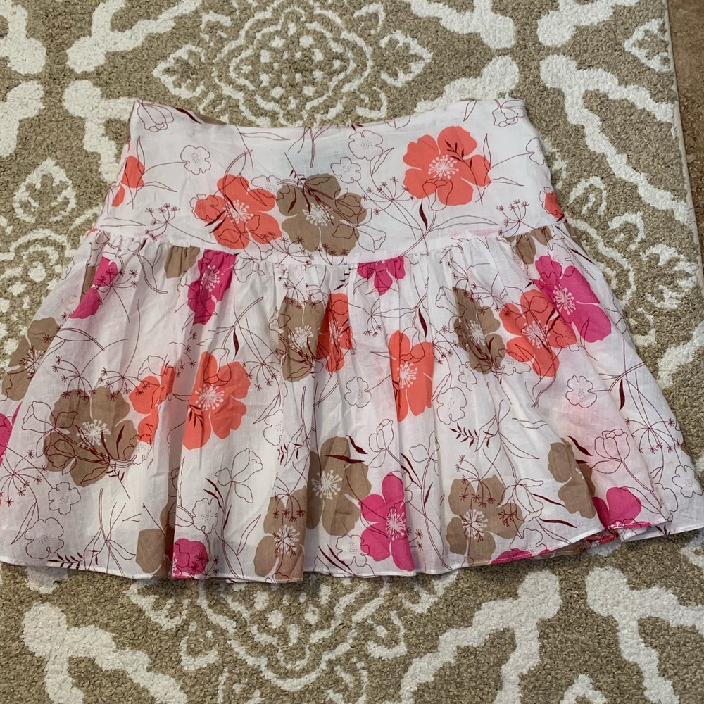 Moda International Flowered Skirt